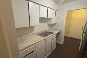 8210 Sam Rayburn Dr, Austin, TX 78753 - Photo 15