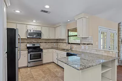 4906 Tannehill Lane, Austin, TX 78723 - Photo 11