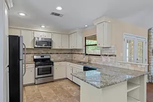 4906 Tannehill Ln, Austin, TX 78723 - Photo 11