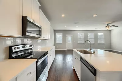 108 Flexus Lane, Liberty Hill, TX 78642 - Photo 5