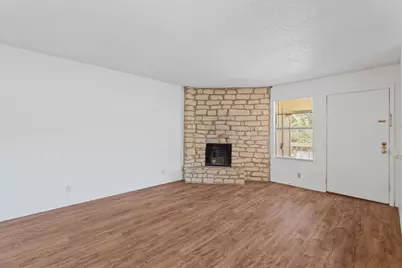 302 Algerita Drive #D, Georgetown, TX 78628 - Photo 5