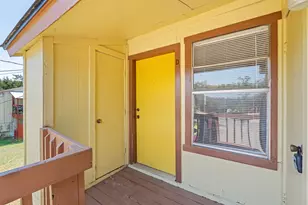 302 Algerita Dr, Georgetown, TX 78628 - Photo 3