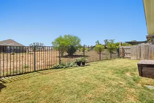 524 Possumhaw Ln, San Marcos, TX 78666 - Photo 33