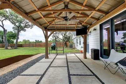 2604 N Shields Drive, Austin, TX 78727 - Photo 25