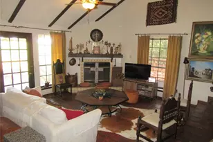 1004 Daviot Dr, Briarcliff, TX 78669 - Photo 13