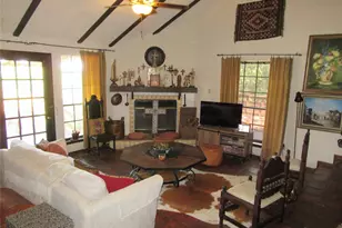 1004 Daviot Dr, Briarcliff, TX 78669 - Photo 13