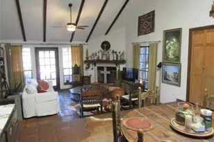 1004 Daviot Dr, Briarcliff, TX 78669 - Photo 19