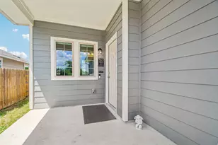 129 Trailstone Dr, Bastrop, TX 78602 - Photo 5