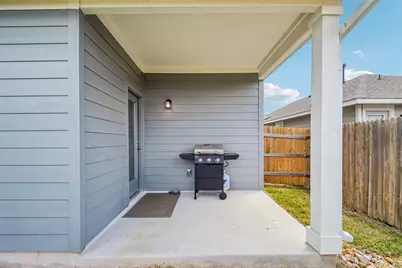 129 Trailstone Drive, Bastrop, TX 78602 - Photo 33