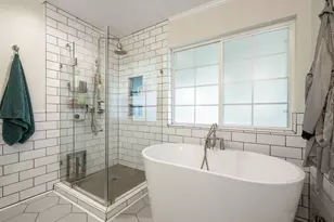 705 Canyon Bend Rd, Pflugerville, TX 78660 - Photo 13