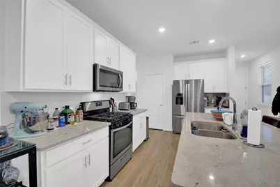 135 Serpens Street, Georgetown, TX 78628 - Photo 7