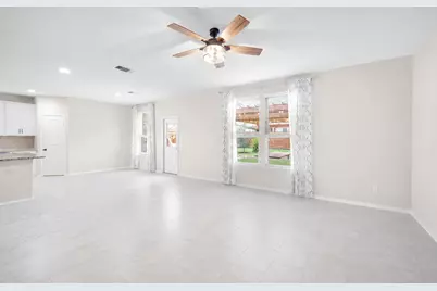 263 Beechnut Drive, Buda, TX 78610 - Photo 5