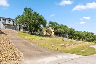 1711 Lake Bluff Bluff, Canyon Lake, TX 78133 - Photo 3