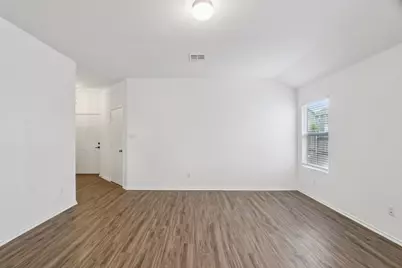 240 Line Of Fire Way, Jarrell, TX 76537 - Photo 7