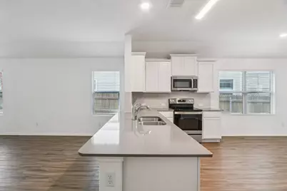 240 Line Of Fire Way, Jarrell, TX 76537 - Photo 9