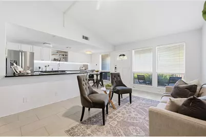 5601 Woodrow Avenue #3-113, Austin, TX 78756 - Photo 9