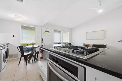 5601 Woodrow Avenue #3-113, Austin, TX 78756 - Photo 17