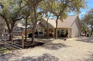 1660 Westview Ct Dr, Canyon Lake, TX 78133 - Photo 3
