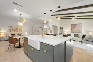 6509 Ashland Cir, Austin, TX 78723 - Photo 3