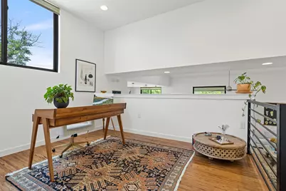 1909 E 9th Street, Austin, TX 78702 - Photo 21
