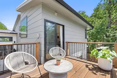 1909 E 9th Street, Austin, TX 78702 - Photo 25