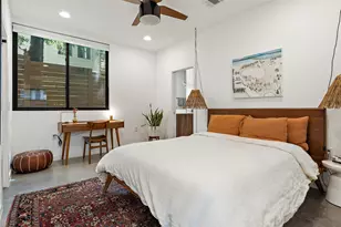 1909 E 9th St, Austin, TX 78702 - Photo 17
