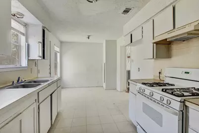 6207 Adalee Avenue, Austin, TX 78723 - Photo 11