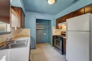 6207 Adalee Ave, Austin, TX 78723 - Photo 5