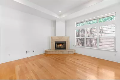 1621 Maggie Mayes Street, Austin, TX 78703 - Photo 11