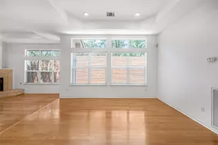 1621 Maggie Mayes St, Austin, TX 78703 - Photo 9