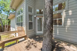 1621 Maggie Mayes St, Austin, TX 78703 - Photo 33