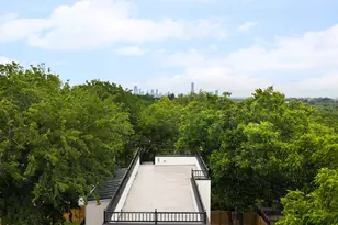 404 Krebs Ln, Austin, TX 78704 - Photo 39