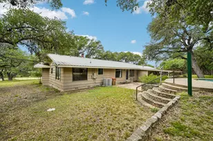 1876 Rocky Rd, Blanco, TX 78606 - Photo 19