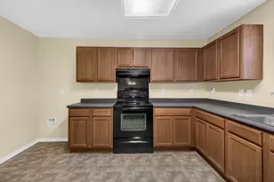 8813 Wiley Way, Austin, TX 78747 - Photo 9