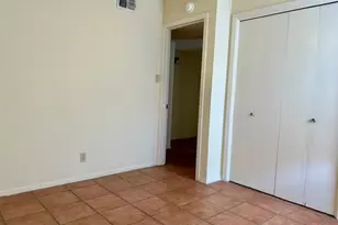 2612 Salado St St, Austin, TX 78705 - Photo 11