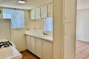 2612 Salado St St, Austin, TX 78705 - Photo 5