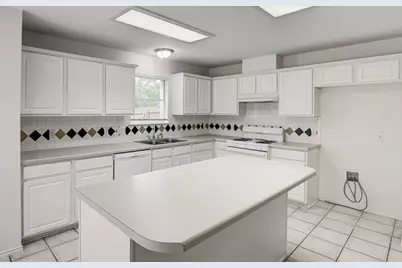 4300 Companeros Way, Austin, TX 78749 - Photo 11