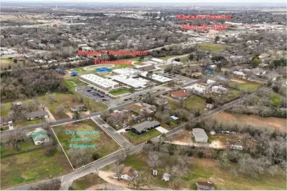 601 M L K Boulevard, Elgin, TX 78621 - Photo 3