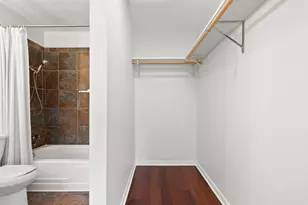 400 W 35th St, Austin, TX 78705 - Photo 19