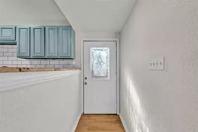 2403 S 3rd Street, Austin, TX 78704 - Photo 9