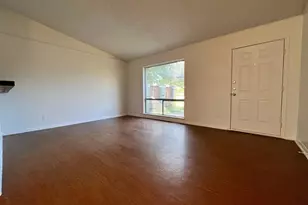 612 W 51st St, Austin, TX 78751 - Photo 5