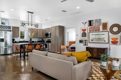 849 W Live Oak Street, Fredericksburg, TX 78624 - Photo 7