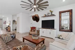 112 Mountain Lion Rd, Georgetown, TX 78628 - Photo 13