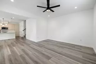 21515 Patton Ave, Lago Vista, TX 78645 - Photo 17