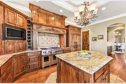 259 Chimney Cove Drive, Marble Falls, TX 78654 - Photo 7