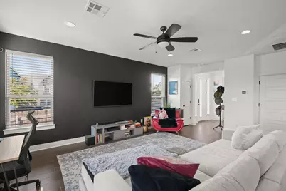 5160 N A W Grimes Boulevard #125, Round Rock, TX 78665 - Photo 5
