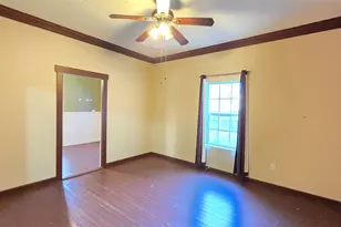 401 N Pecan St, Moulton, TX 77975 - Photo 7