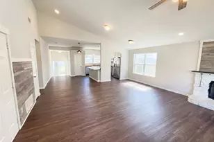 1516 Gatlinburg Dr, Pflugerville, TX 78660 - Photo 7