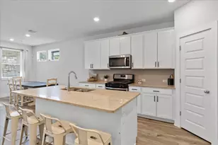 7103 Terrazzo Cottage Ln, Austin, TX 78744 - Photo 9