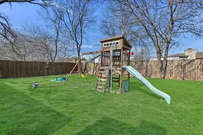 1467 S Meadows Drive, Austin, TX 78758 - Photo 15